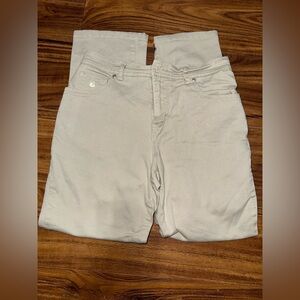 Gloria Vanderbilt Tan Jeans Size 8 Short
